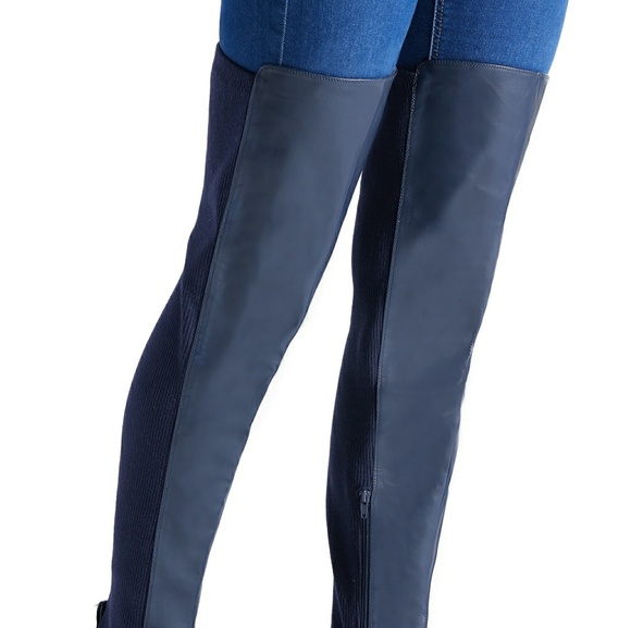 Thigh high KANEIDA slip on boots in BLACK - Picture 3 of 3